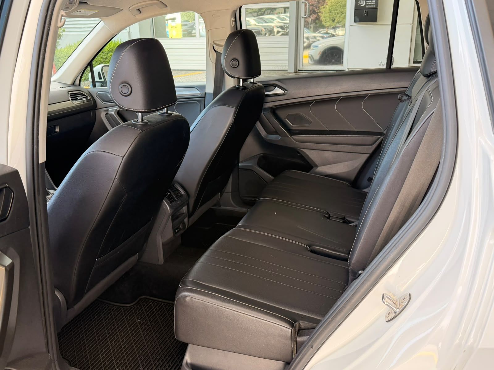 Photo 2022 Volkswagen Tiguan Comfortline 4MOTION #7