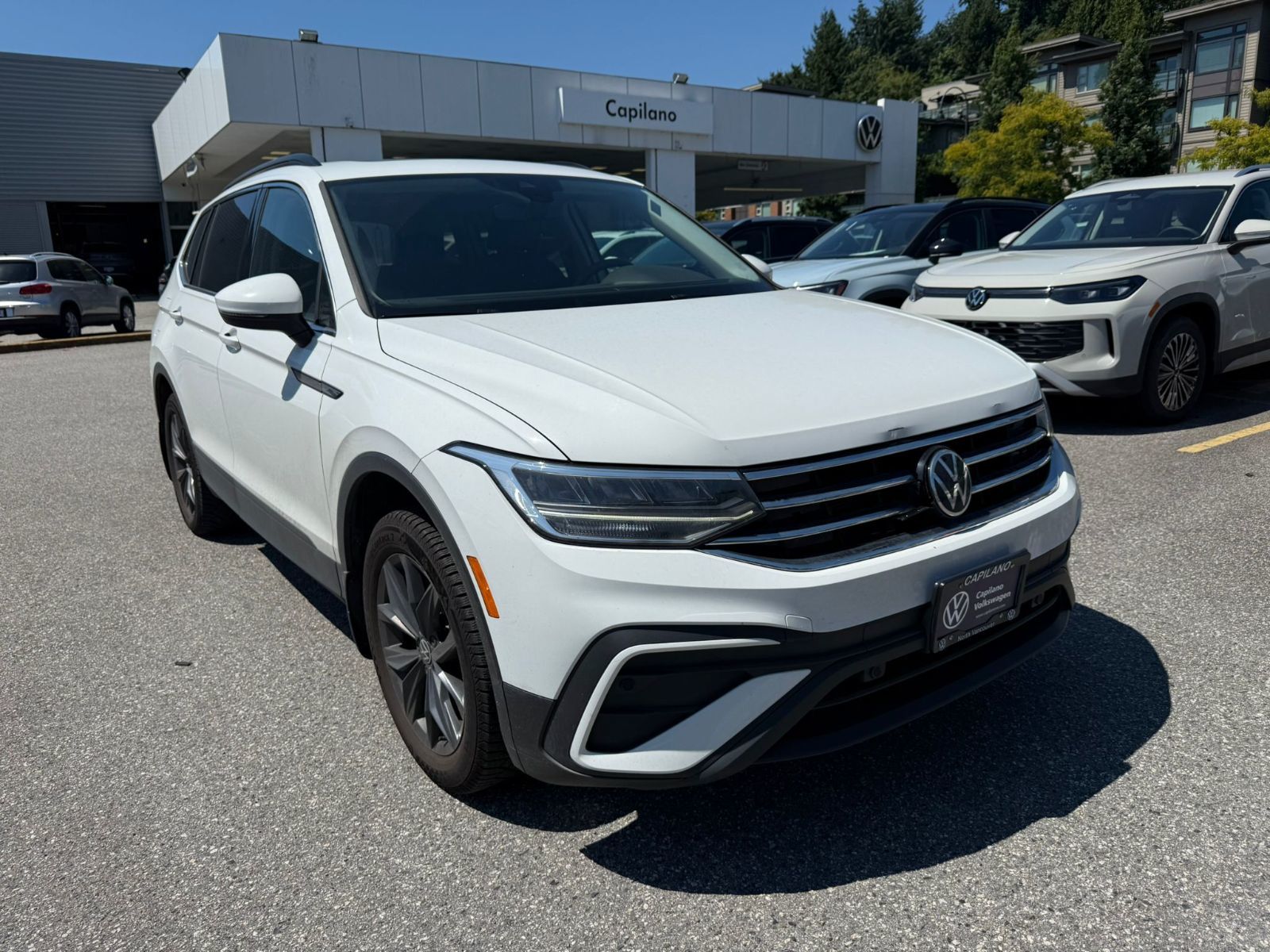 2023 Volkswagen Tiguan Comfortline 4MOTION | Sunroof Package Just Arrived! Local, One Owner Vehicle