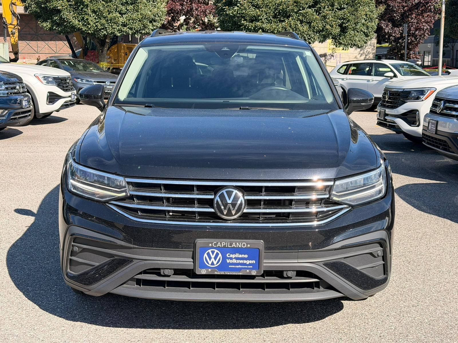 Photo 2023 Volkswagen Tiguan Comfortline | 3rd Row Seats #2
