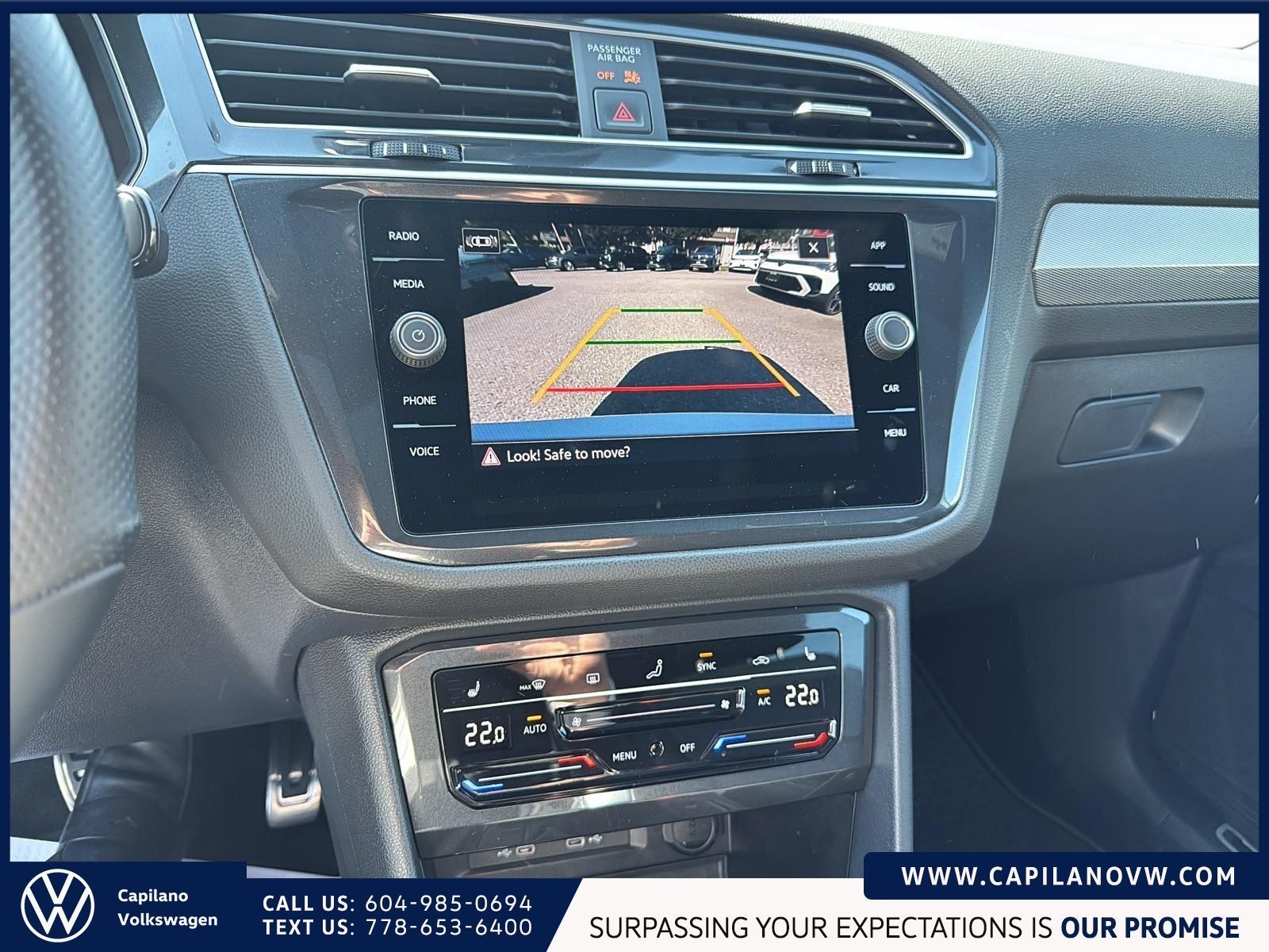 2024 Volkswagen Tiguan Comfortline R-Line Black Just Arrived! Local, One Owner, Low KM