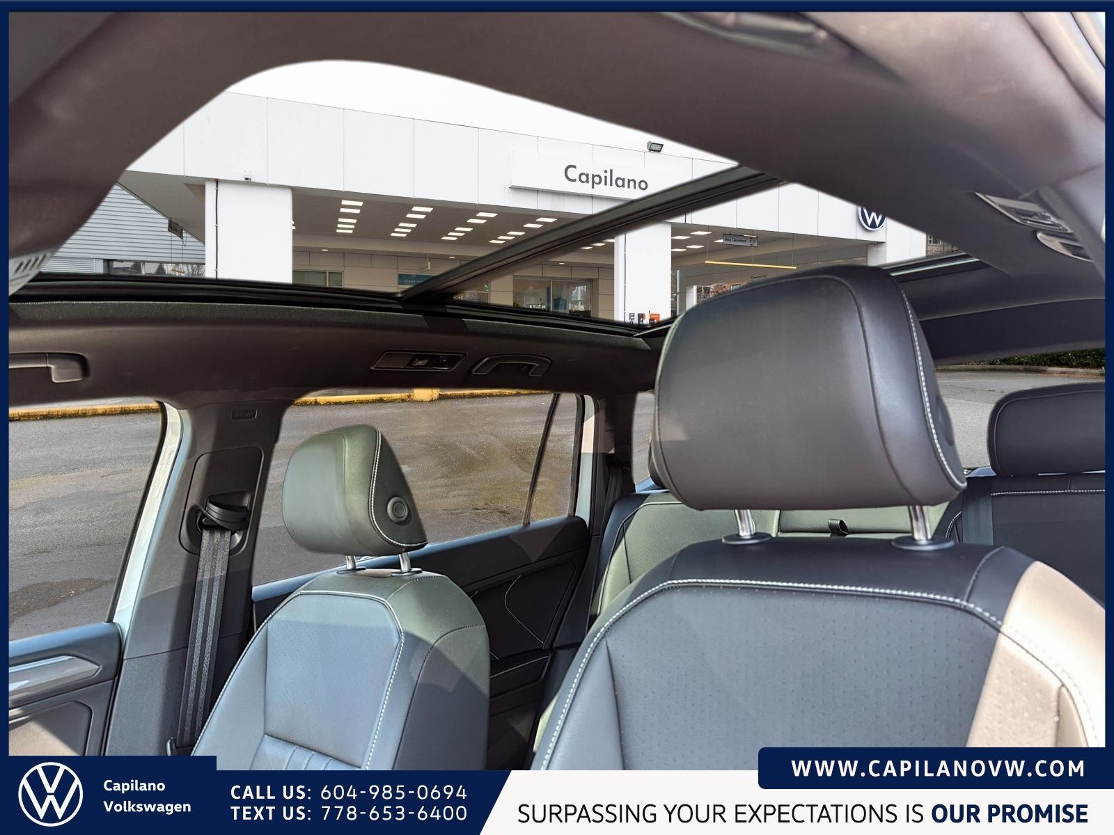 2024 Volkswagen Tiguan Comfortline R-Line Black Just Arrived! Local, One Owner, Low KM