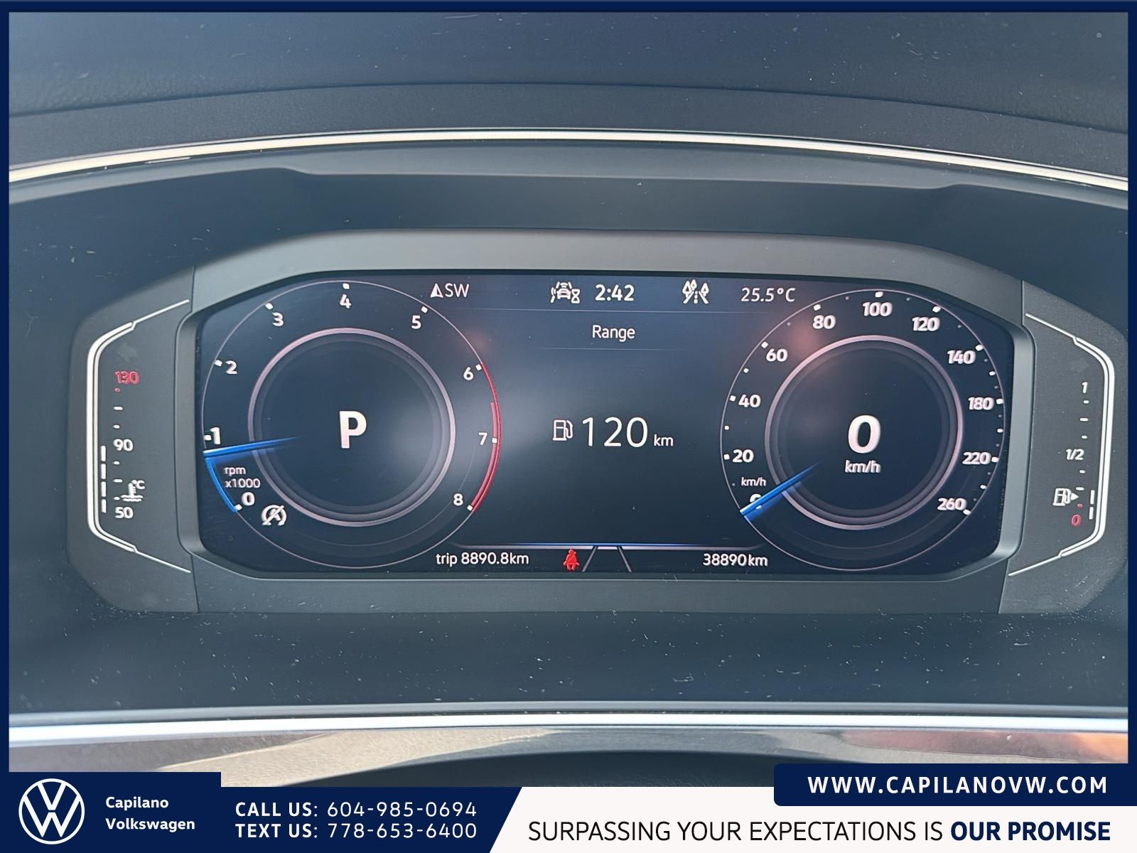 2024 Volkswagen Tiguan Comfortline 4MOTION Just Arrived! Local, One Owner, No Accidents