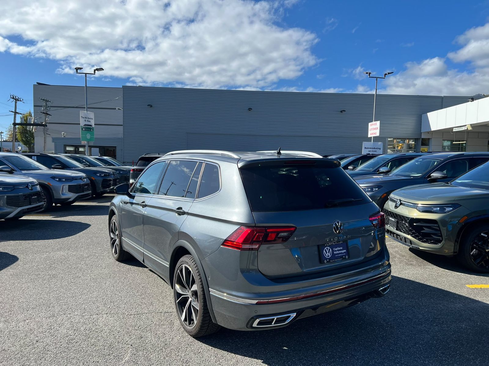 Photo 2024 Volkswagen Tiguan Highline R-Line #5