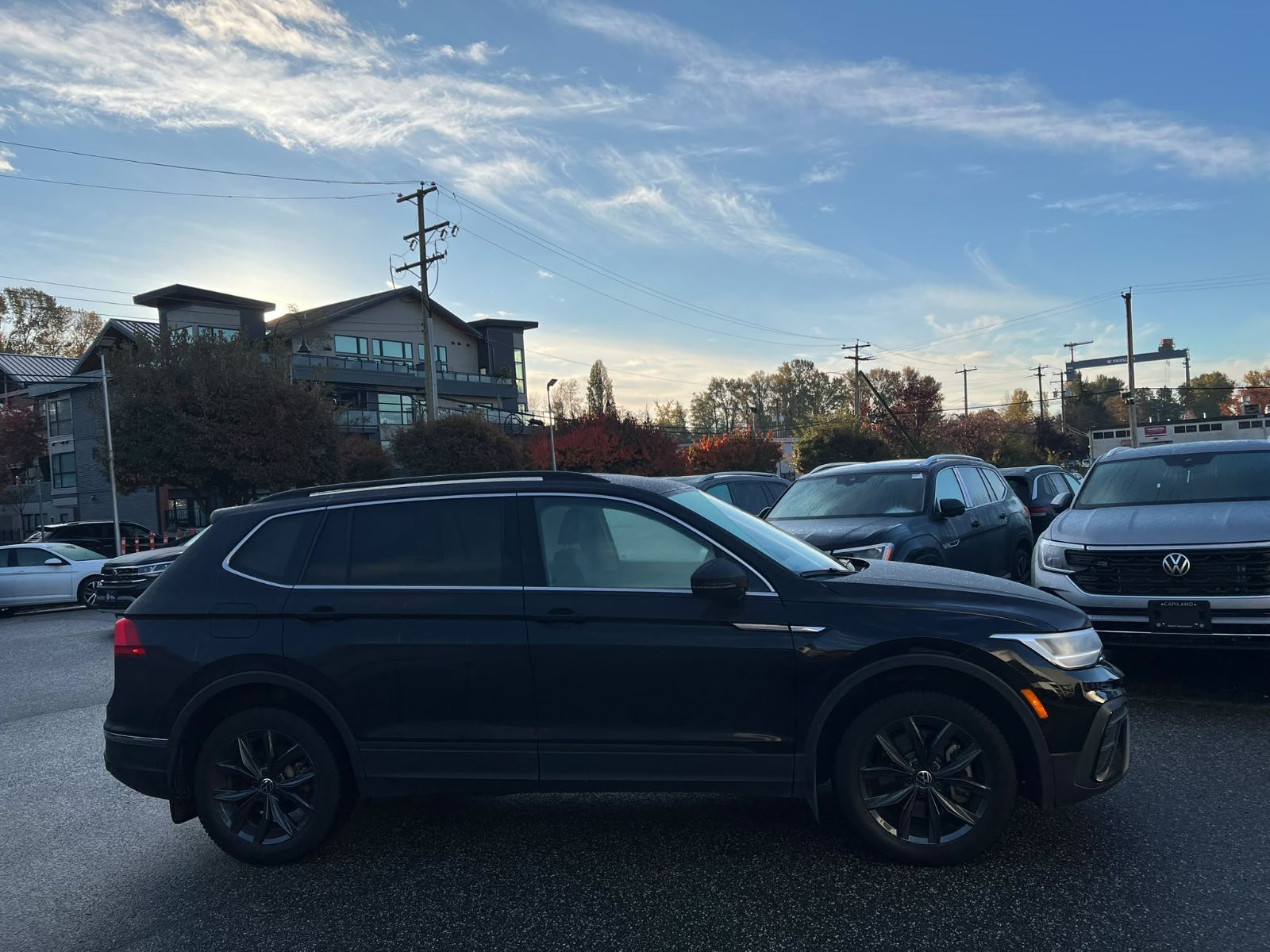 Photo 2024 Volkswagen Tiguan Comfortline 4MOTION #8