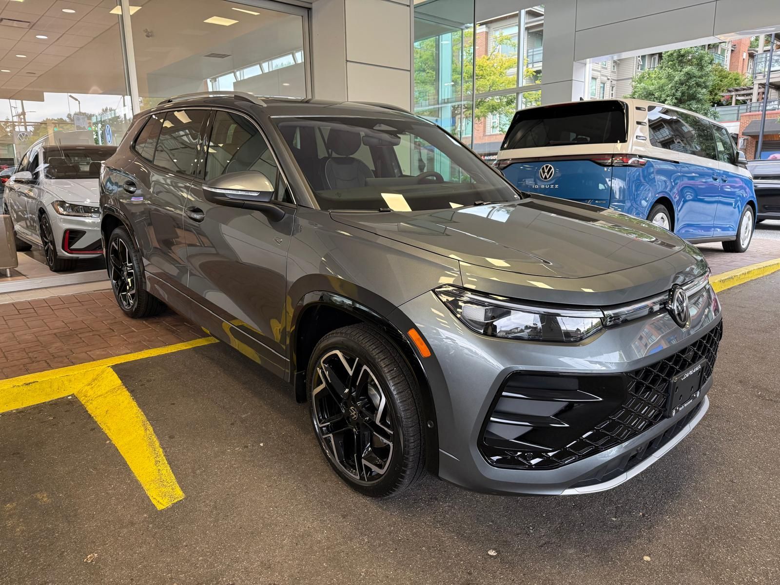 2025 Volkswagen Tiguan Highline R-Line Just Arrived! Schedule Your Test Drive Today