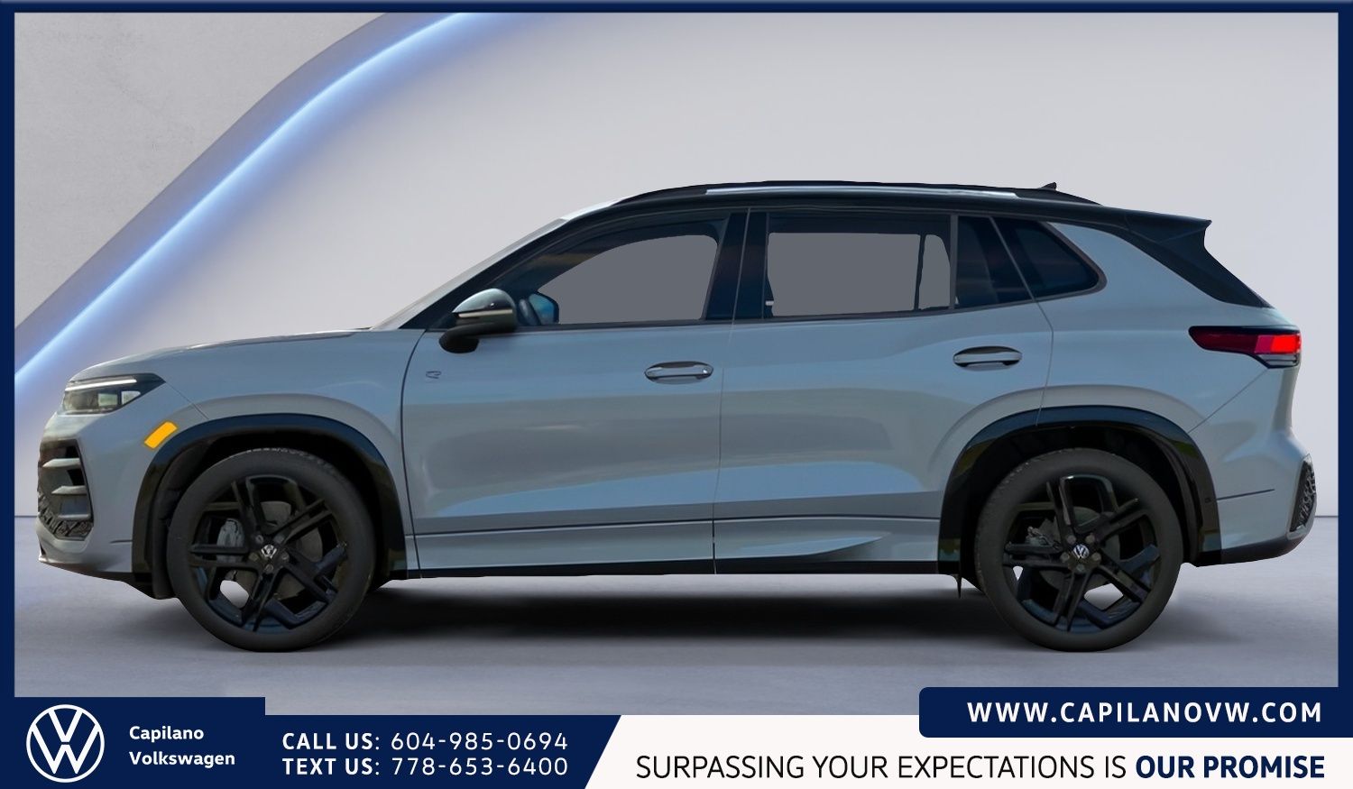 Photo 2026 Volkswagen Tiguan Comfortline R-Line Black Edition 4MOTION #2