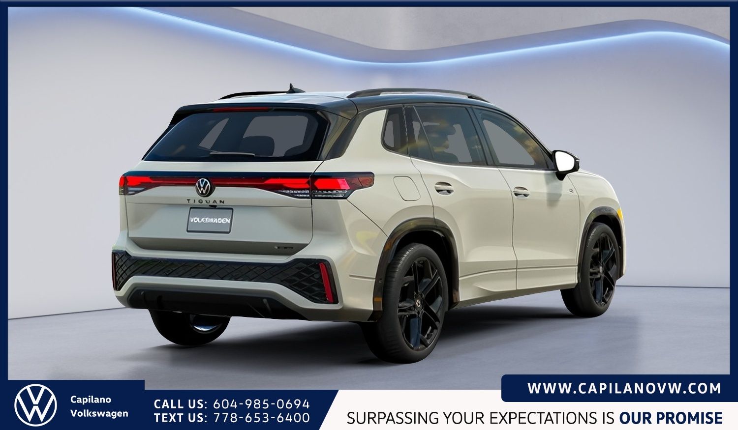 Photo 2026 Volkswagen Tiguan Comfortline R-Line Black Edition 4MOTION #3