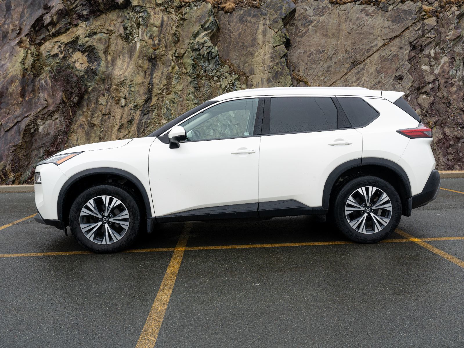 2021 Nissan Rogue SV-2
