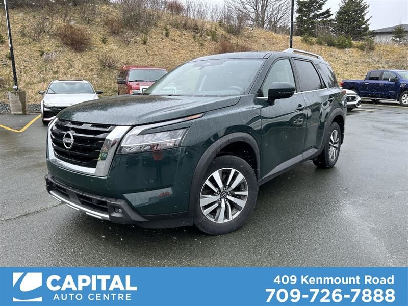 2023 Nissan Pathfinder SL-0