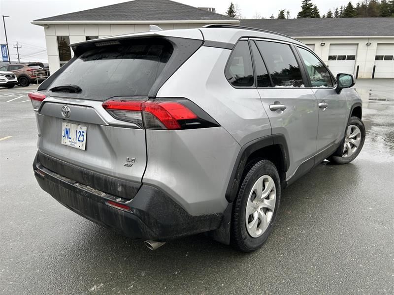 2020 Toyota RAV4 LE-4