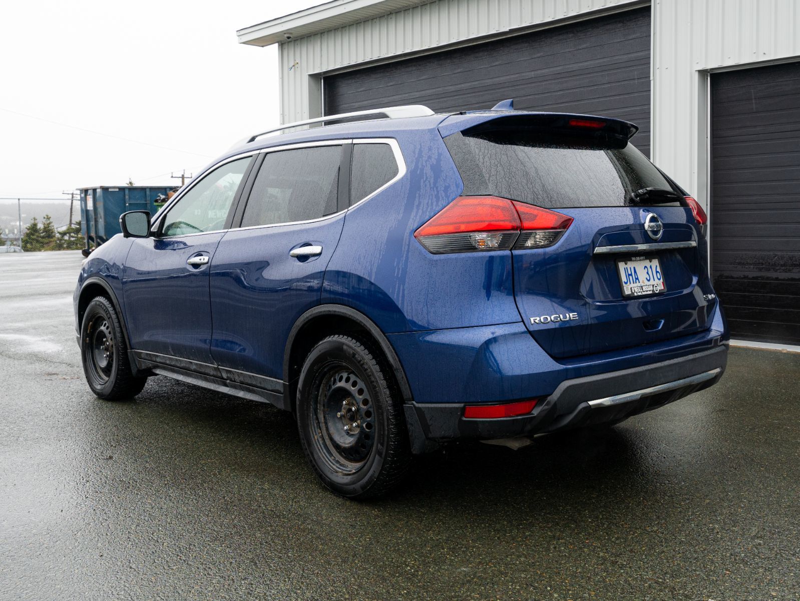 2017 Nissan Rogue SV-3