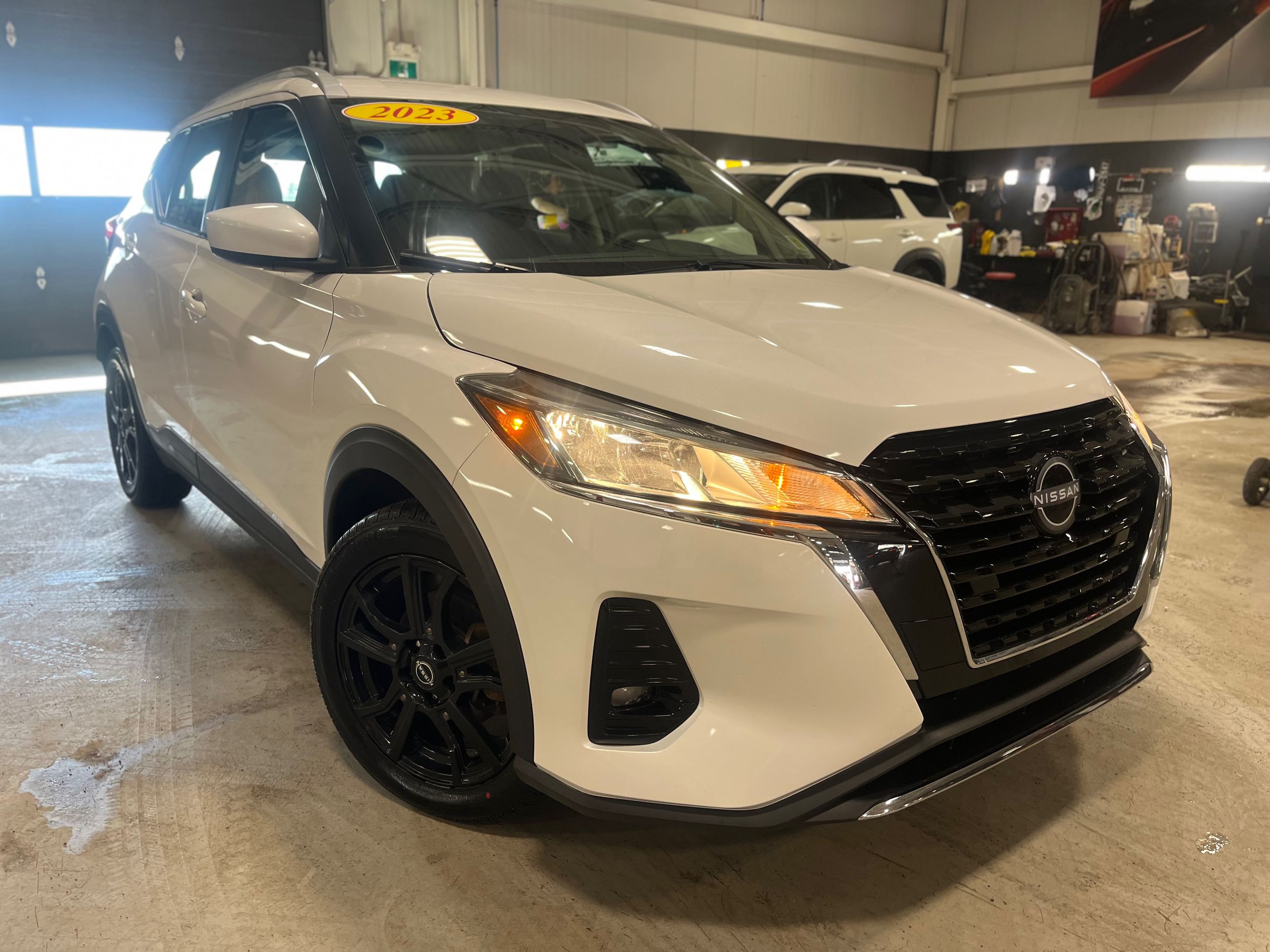 2023 Nissan Kicks SV