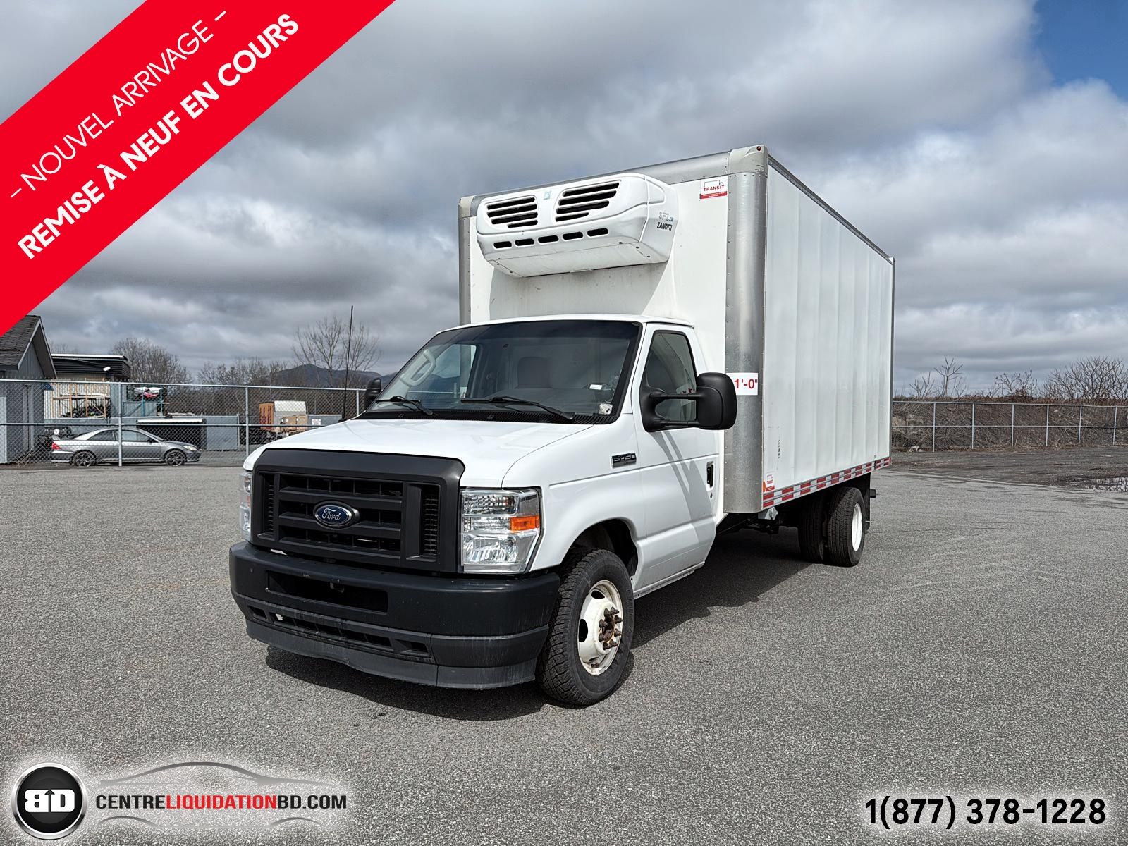 2023 Ford E-Series E450 7.3L ESSENCE REEFER ZANOTTI 14P