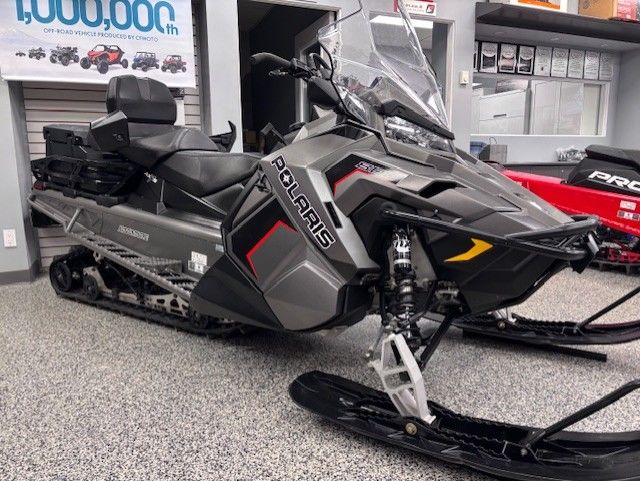 2019 Polaris 800 TITAN ADVENTURE 155 ES FINANCEMENT À PARTIR DE 50.96$/SEM