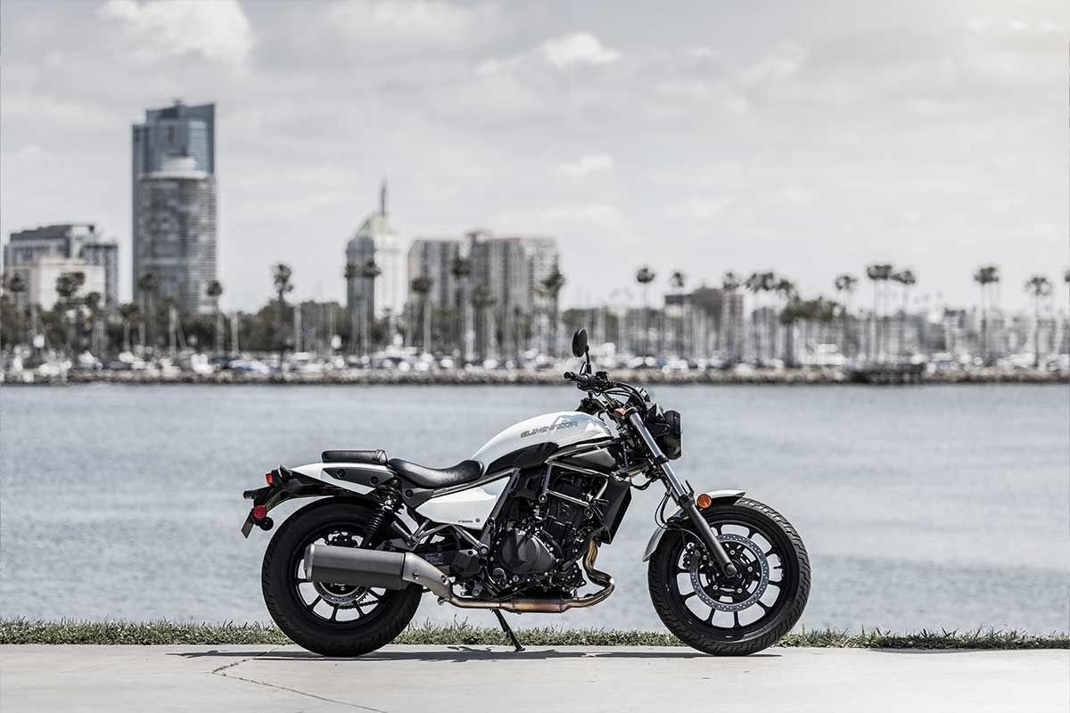 Kawasaki ELIMINATOR 500  2024