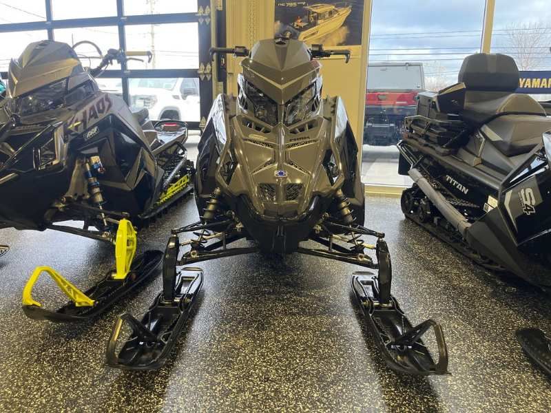 2024 Polaris 850 PRO RMK 165 SLASH