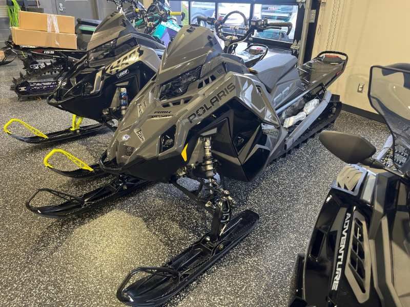 2024 Polaris 850 PRO RMK 165 SLASH