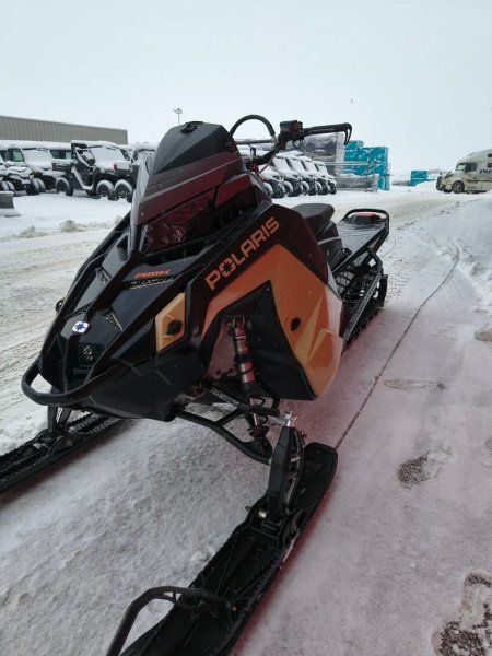Polaris 850 RMK PRO 165 SLASH  2022