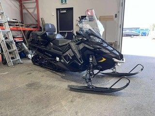 Polaris ProStar S4 TITAN Adventure 155  2023