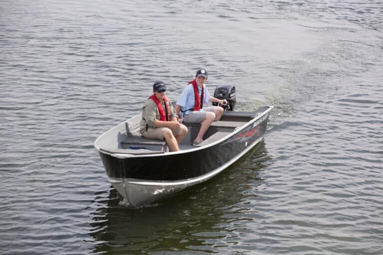 Smokercraft BIG FISH SEAFARER DLX 16 TL CHALOUPE ALUMINIUM 16' ANGLER AVEC PLANCHER 2027