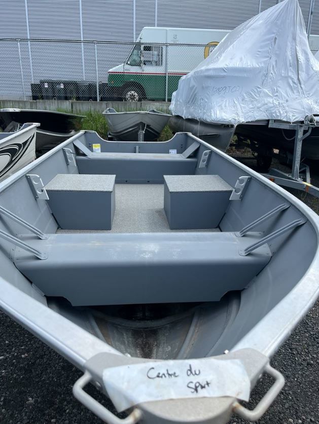 2023 Starcraft ALASKAN 15 TS DLX SP Transom long et court