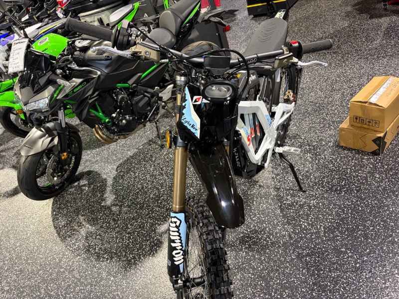 Surron LIGHT BEE X  2026