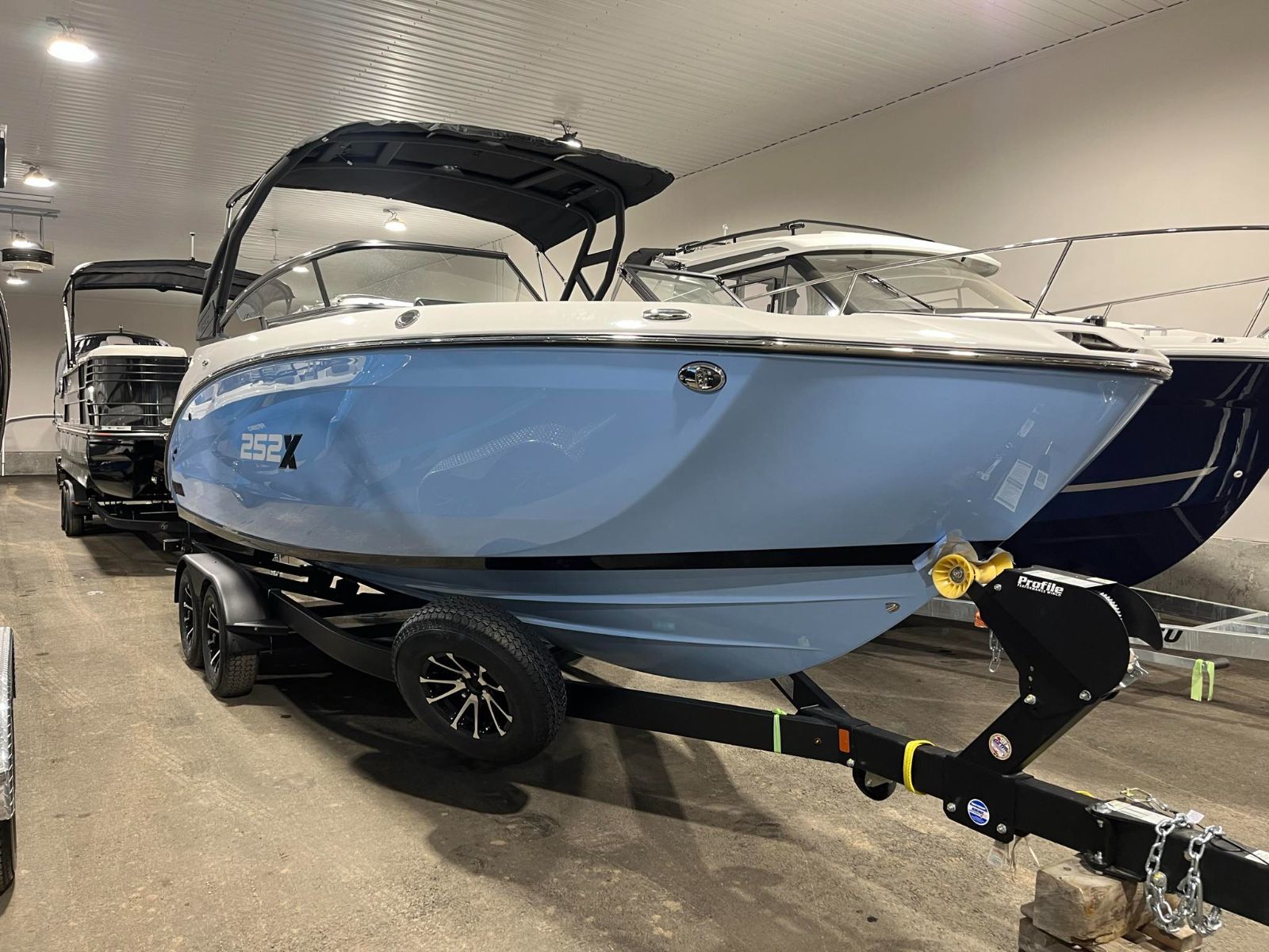 2024 Yamaha 252XE