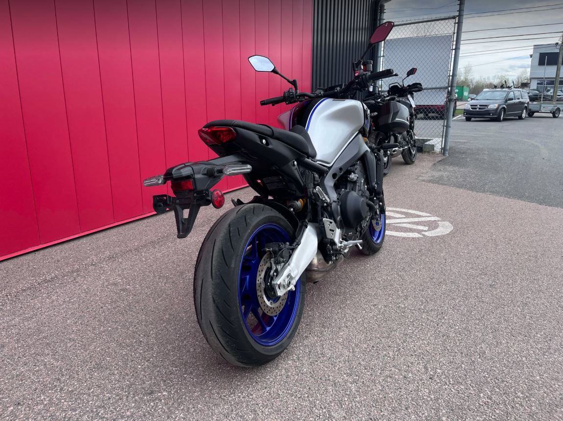 2022 Yamaha MT-09 SP
