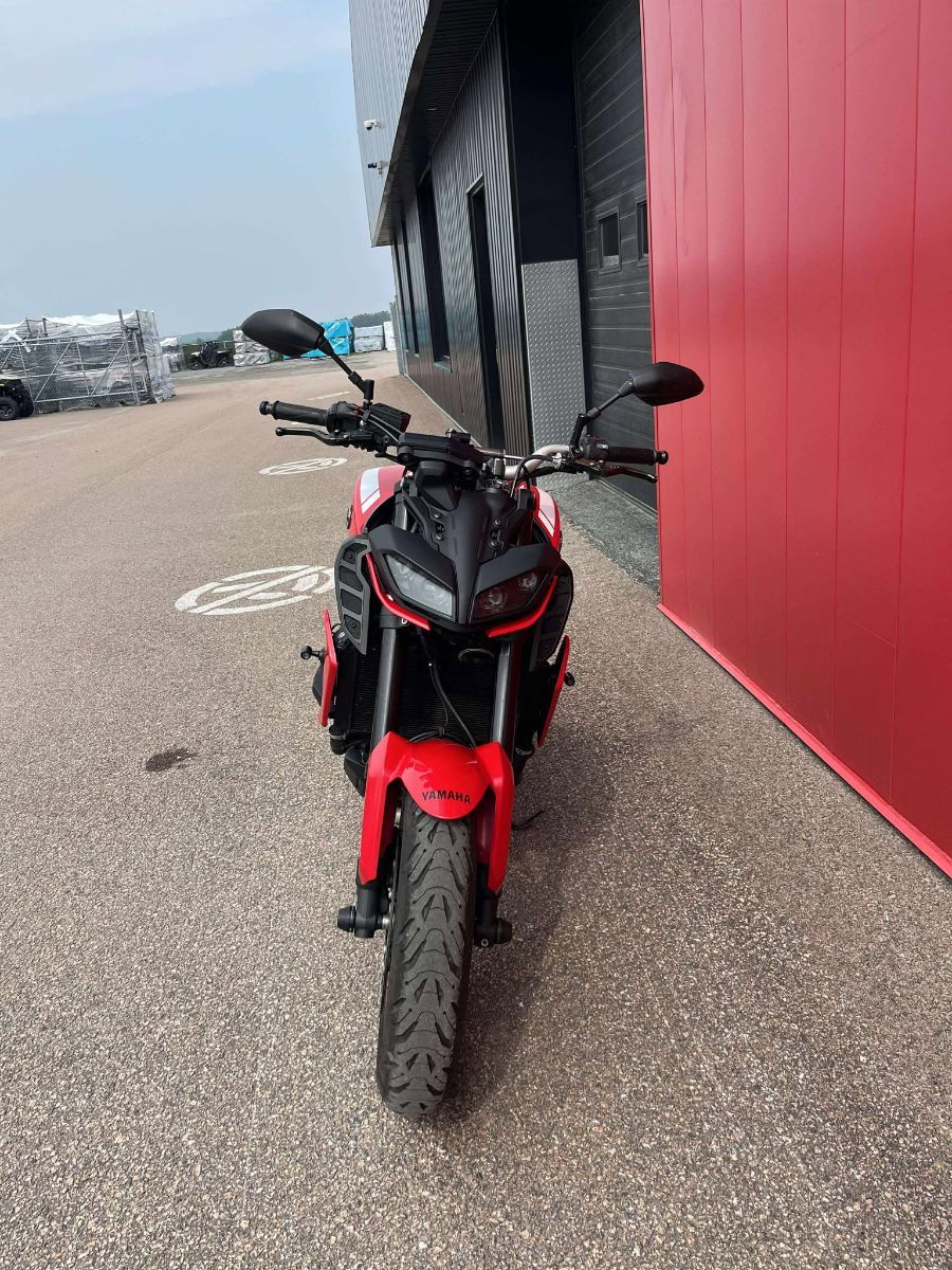 Yamaha MT-09  2018