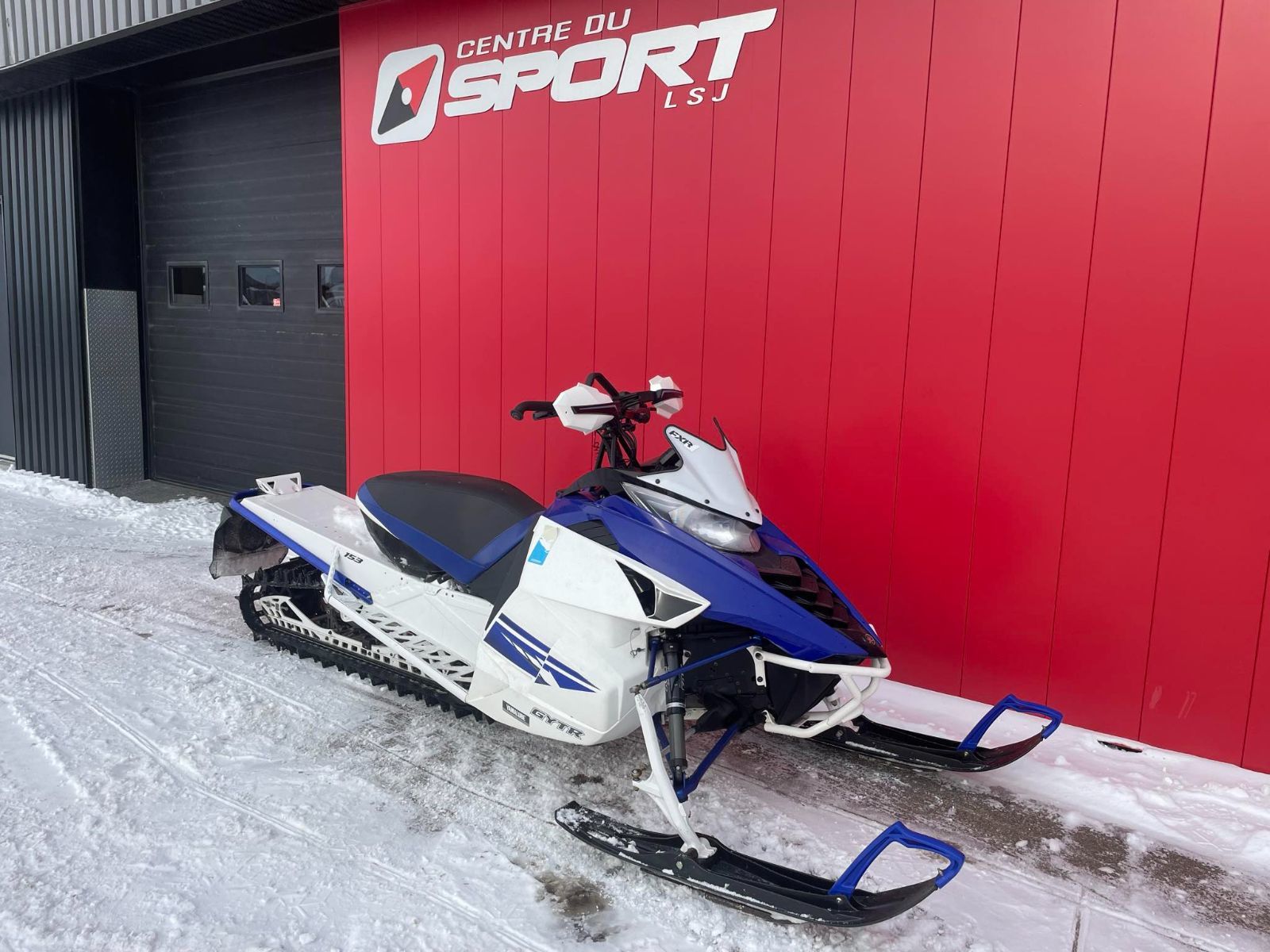 Centre du sport Lac-St-Jean à Alma | Snowmobile Yamaha in our Used 