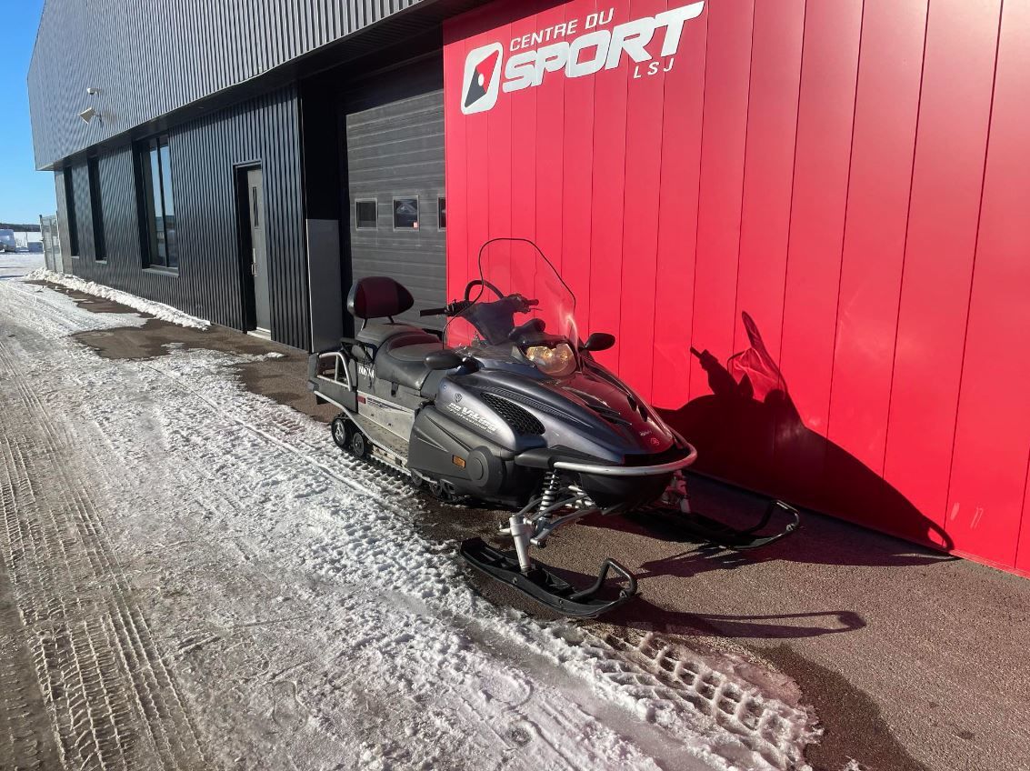 Centre du sport Lac-St-Jean à Alma | Snowmobile Yamaha in our 