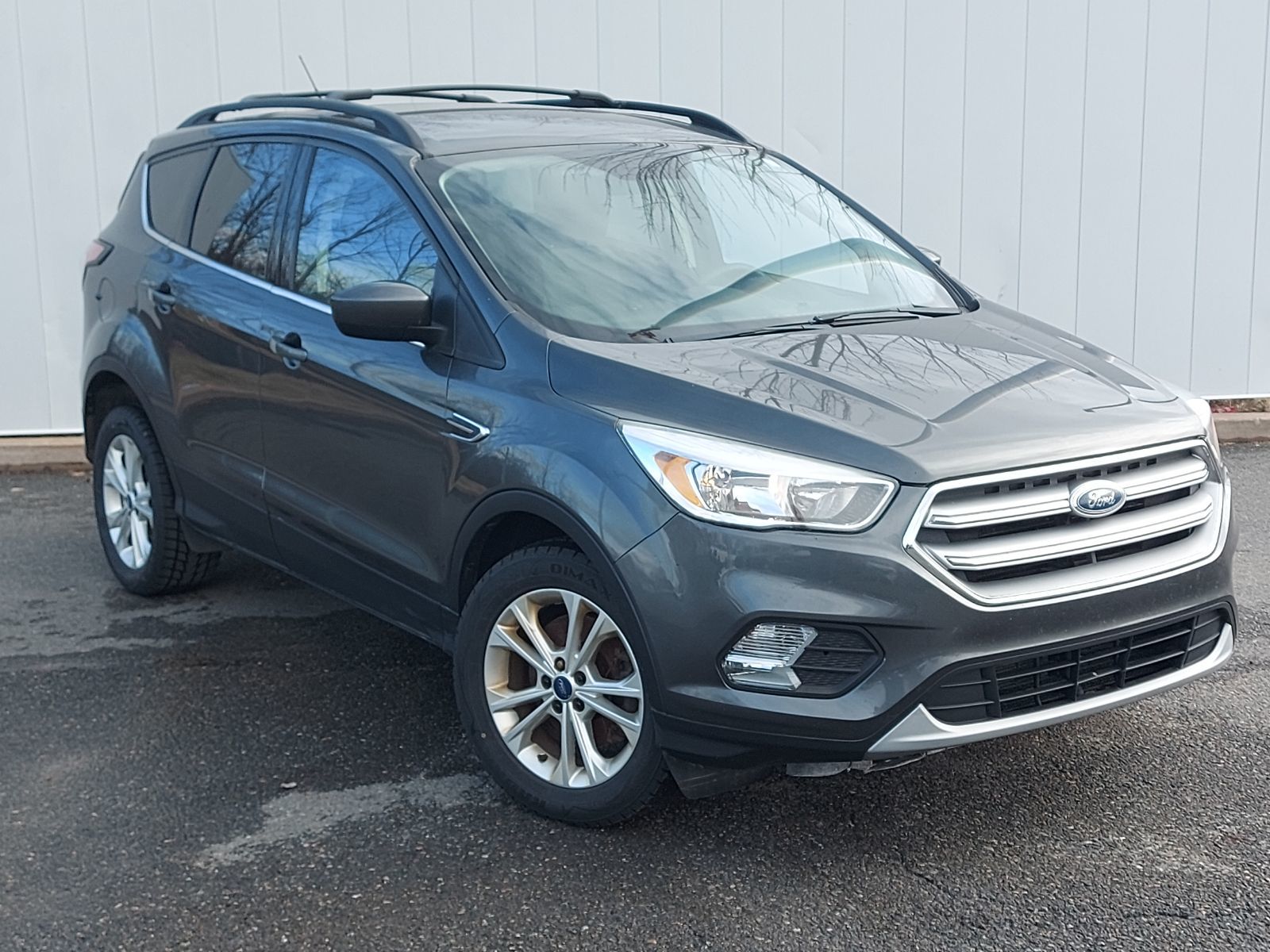 2017 Ford Escape SE | Bluetooth | Cam | Cruise | CD | XM Radio