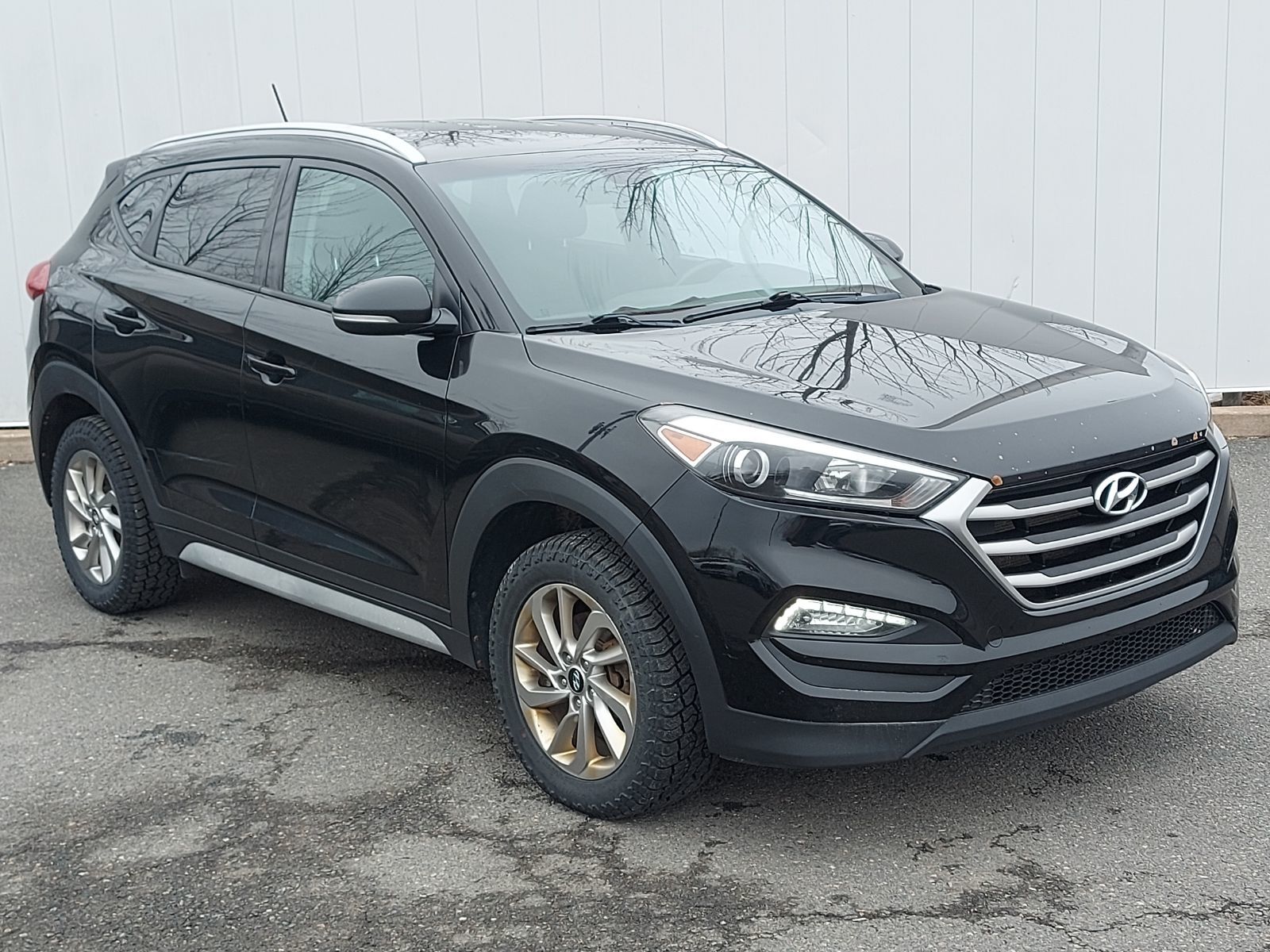 2017 Hyundai Tucson Premium | Cam | HtdSeats | Bluetooth | Keyless