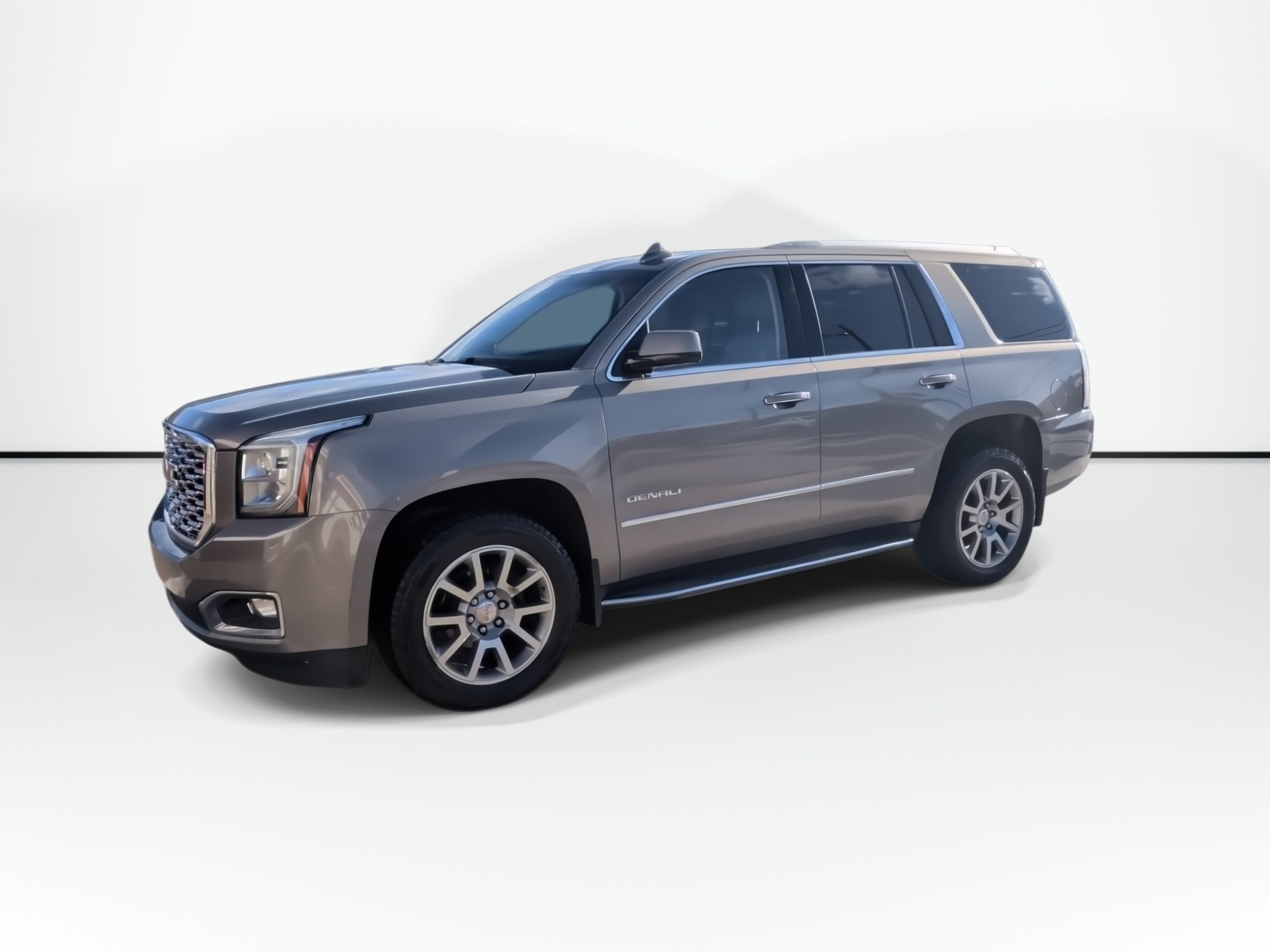 Photo 2019 GMC Yukon Denali | Leather | Sunroof | Cam #4