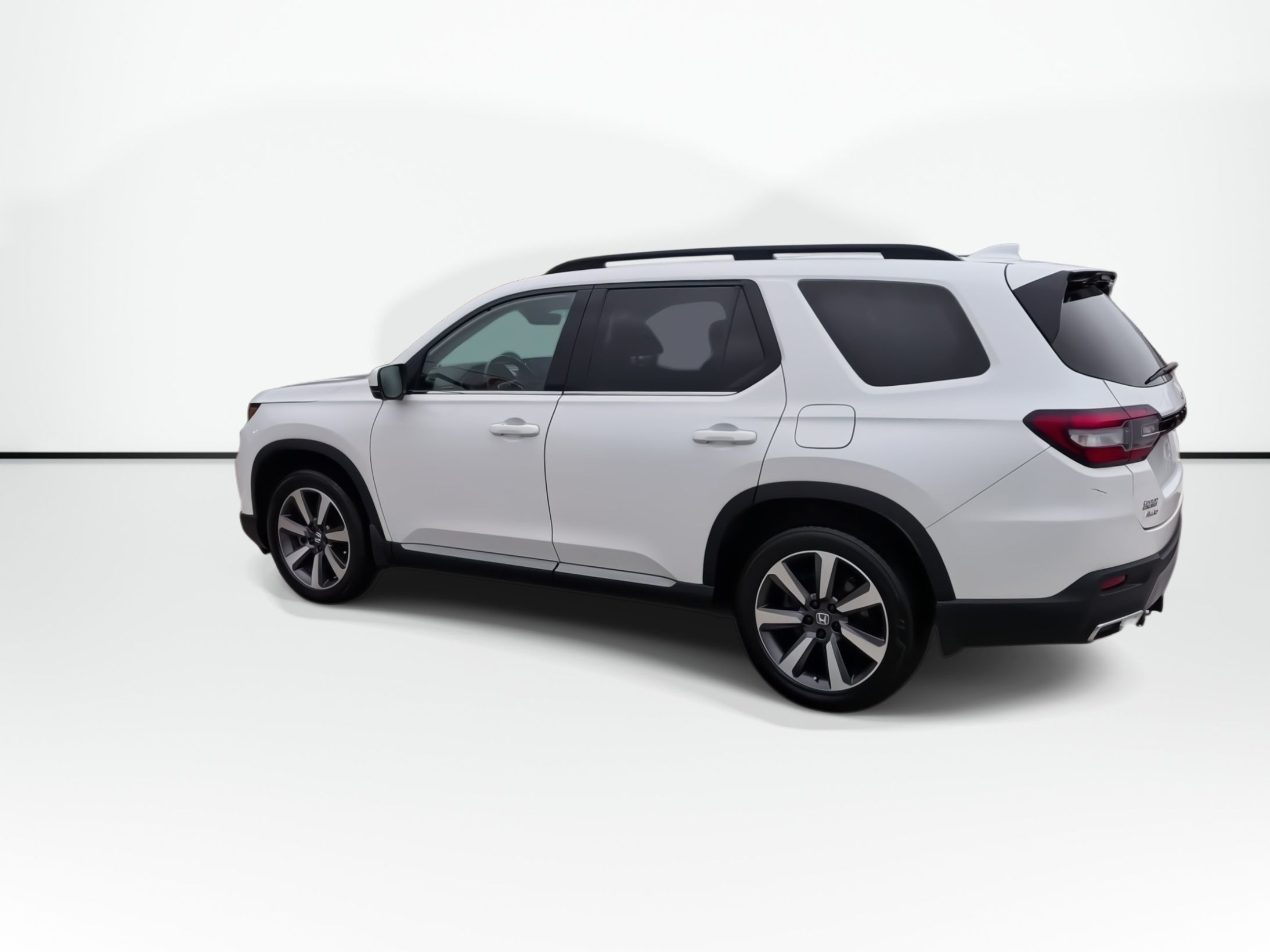 Photo Honda Pilot Touring | Leather | Roof | Cam | Warranty to 2029 2024 #6
