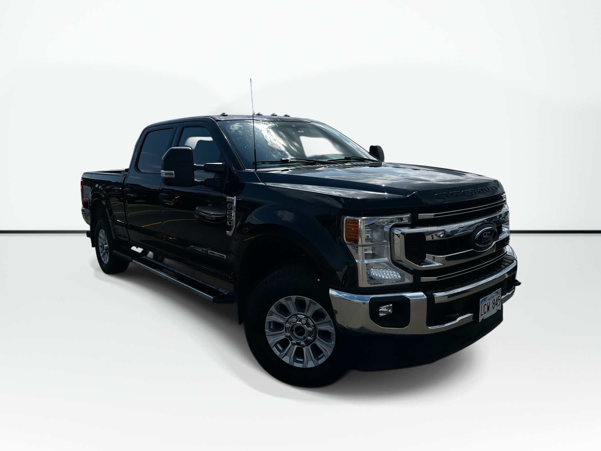 2022 Ford F-250 XLT | DIESEL | Cam | Bluetooth | Warranty to 2027