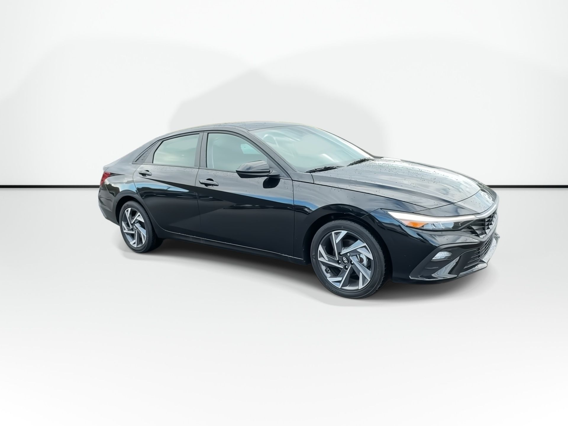 Photo 2026 Hyundai Elantra Preferred Tech | Roof | Nav | Warranty to 2031 #7