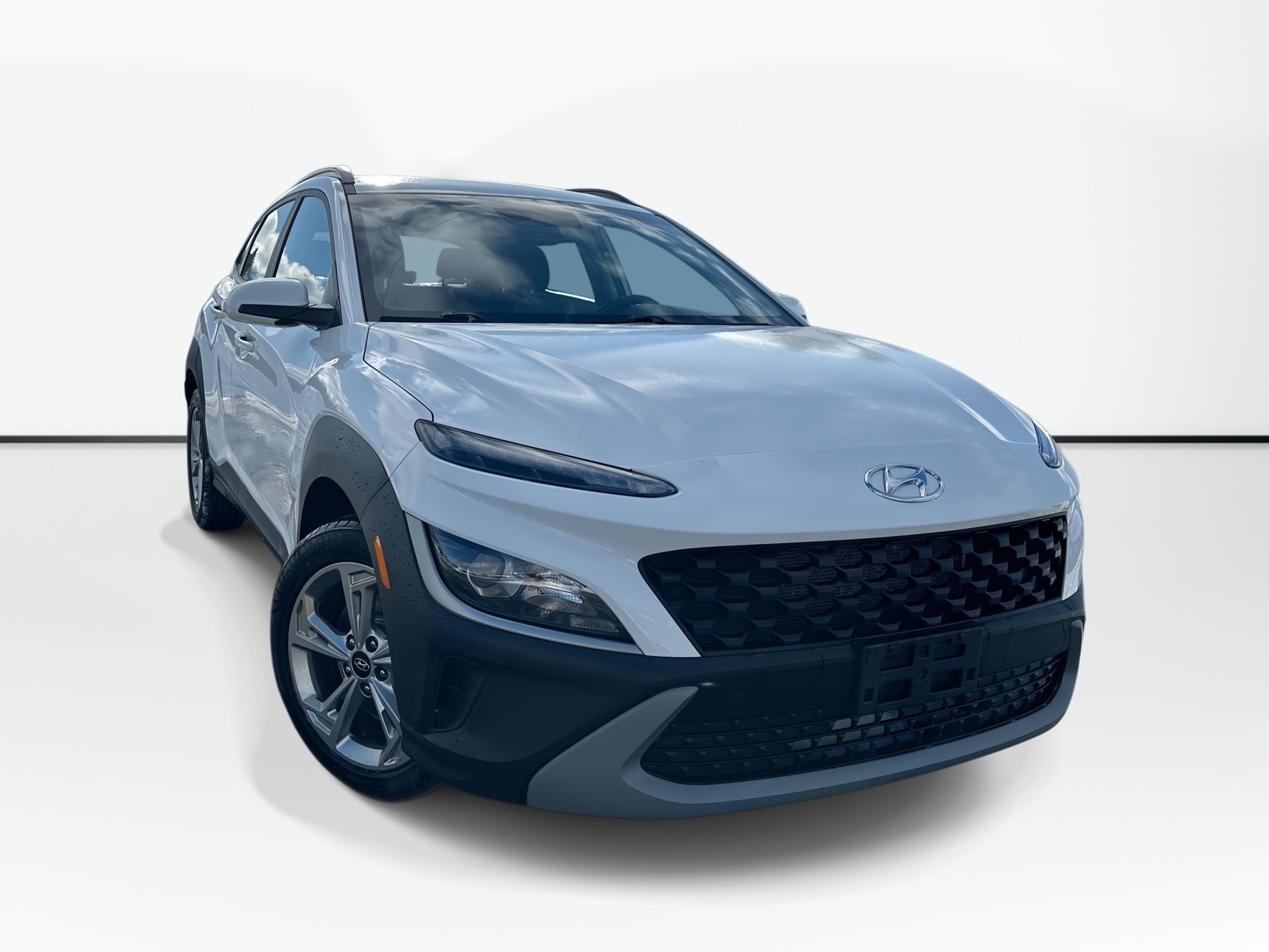 2023 Hyundai Kona Preferred | Cam | HtdSeats | Warranty to 2028