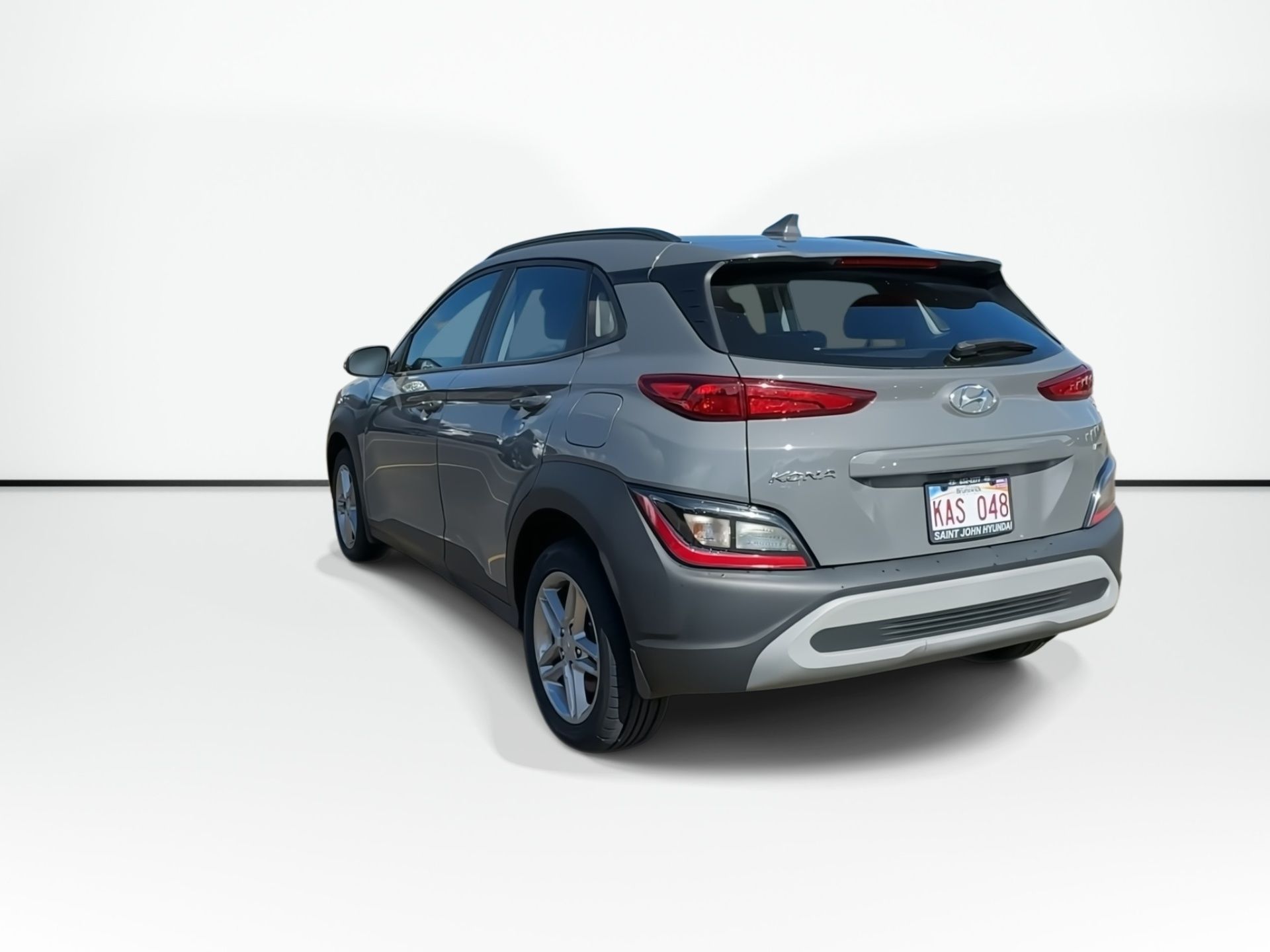 Photo 2023 Hyundai Kona Essential | Cam | HtdSeat | Warranty to 2027 #3