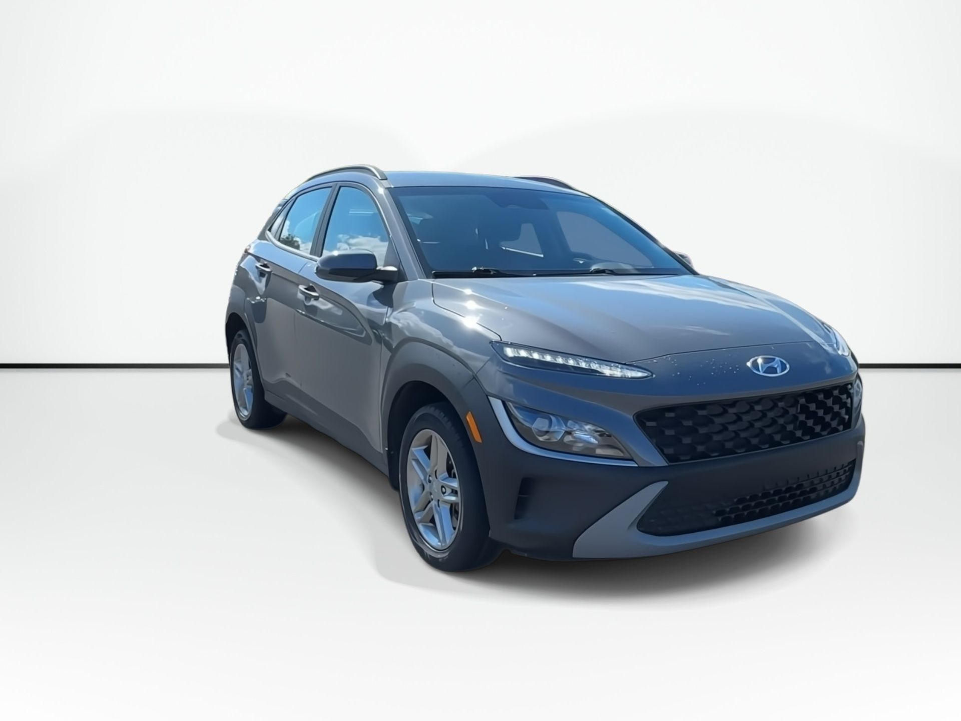 Photo 2023 Hyundai Kona Essential | Cam | HtdSeat | Warranty to 2027 #7