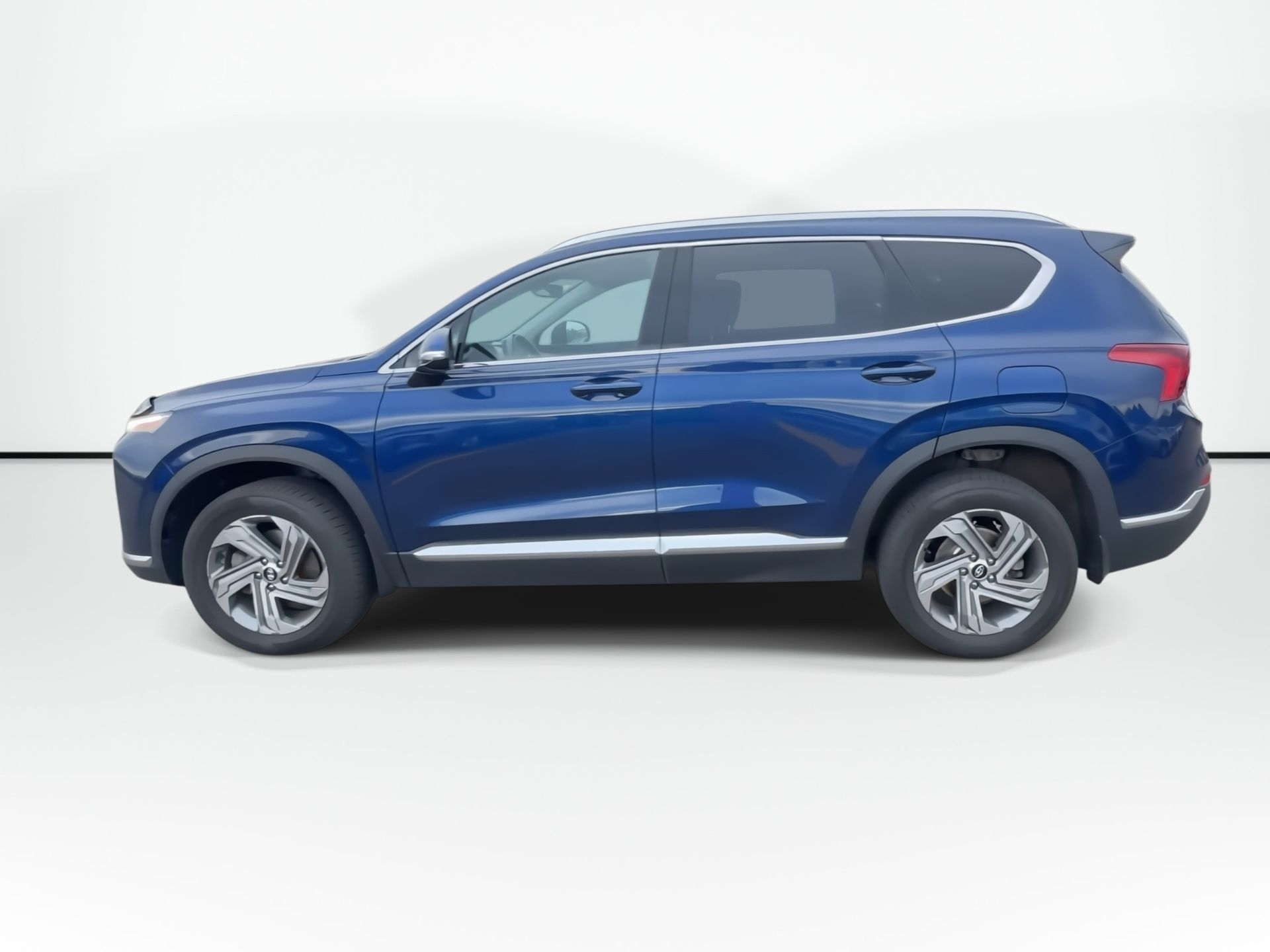 Photo Hyundai Santa Fe Preferred | Htd Whl | Keyless | Warranty to 2027 2022 #5