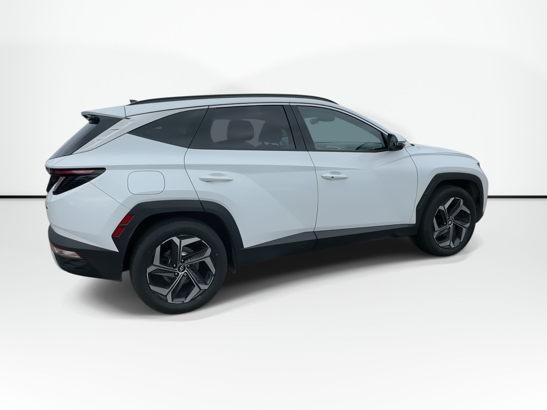Photo 2024 Hyundai Tucson Plug-In Hybrid ULTIMATE | Lthr | 360 Cam | Nav | Warranty to 2031 #3