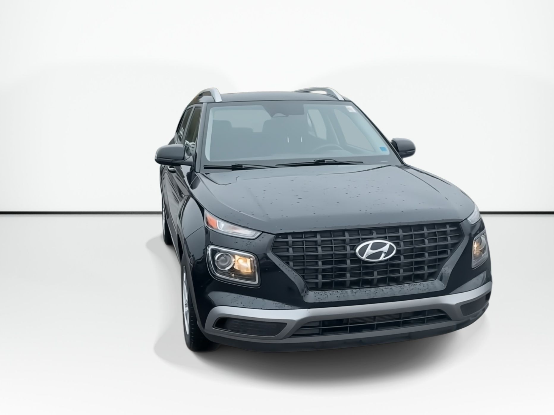 Photo 2025 Hyundai Venue Preferred | Cam | HtdSeat | Warranty to 2030 #5