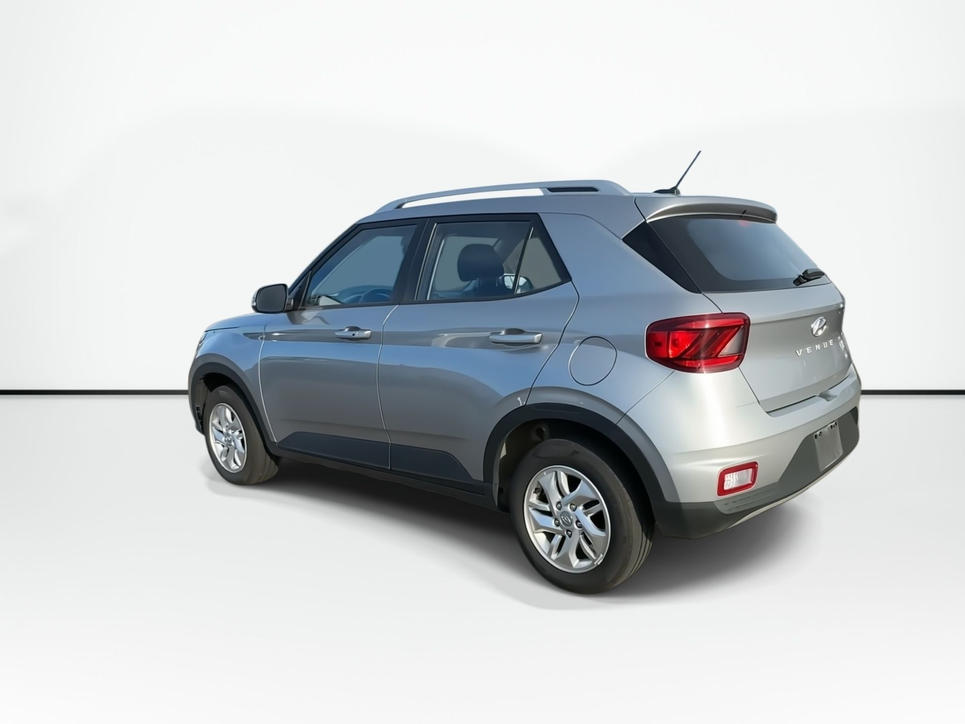 Photo 2025 Hyundai Venue Preferred | Cam | HtdSeat | Warranty to 2030 #8