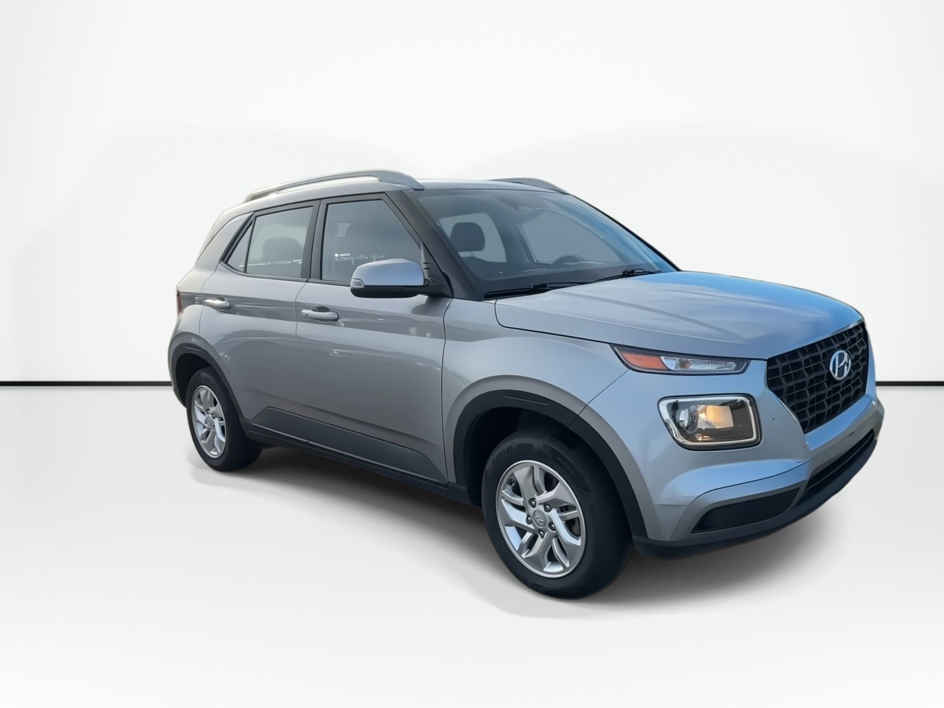 Photo 2025 Hyundai Venue Preferred | Cam | HtdSeat | Warranty to 2030 #4