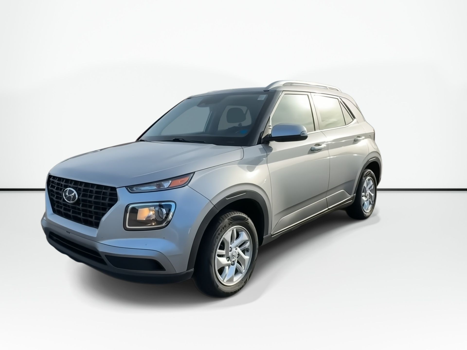 Photo 2025 Hyundai Venue Preferred | Cam | HtdSeat | Warranty to 2030 #6