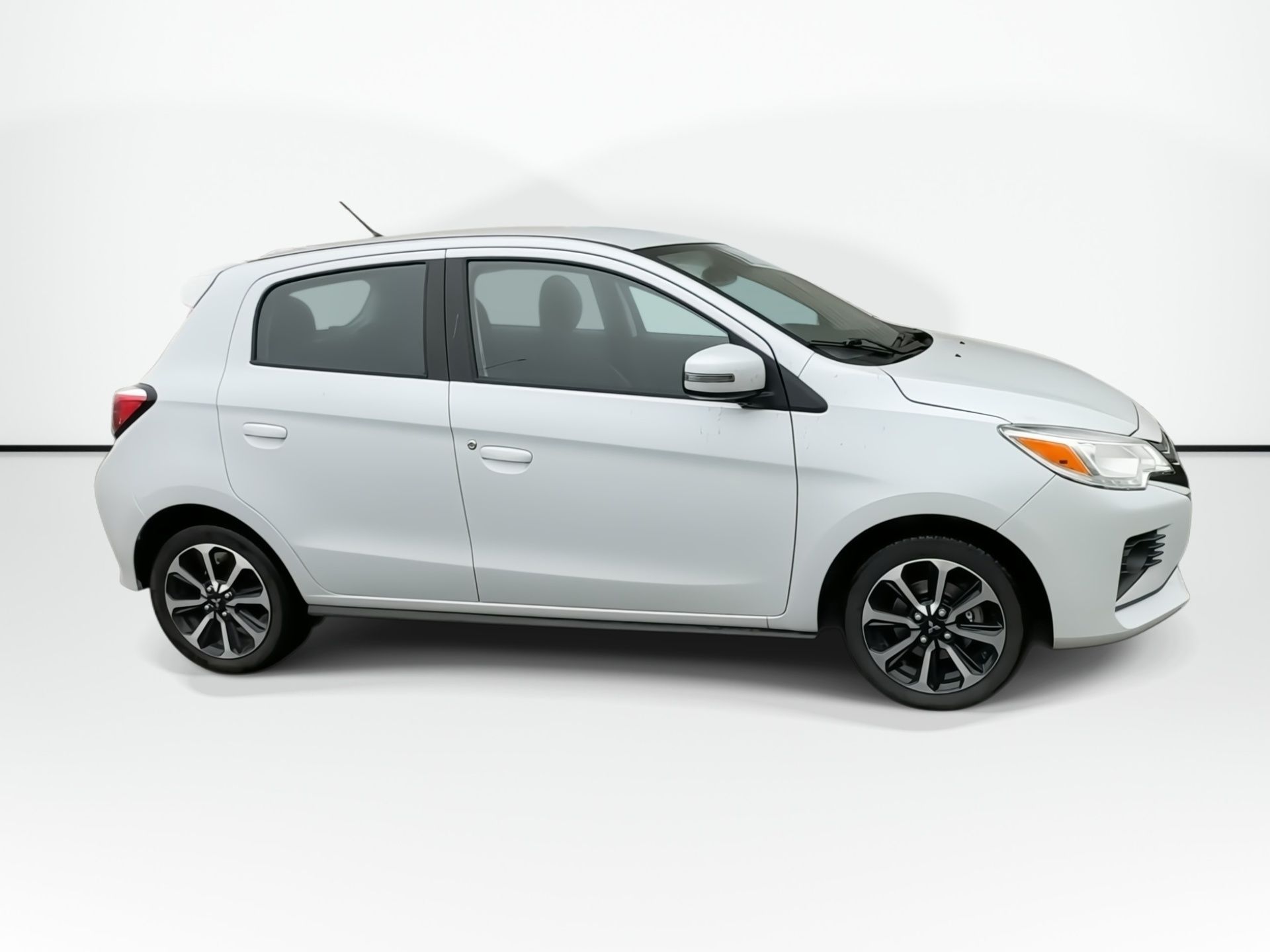 Photo Mitsubishi Mirage GT | Keyless | Bluetooth | USB | Warranty to 2035 2024 #4