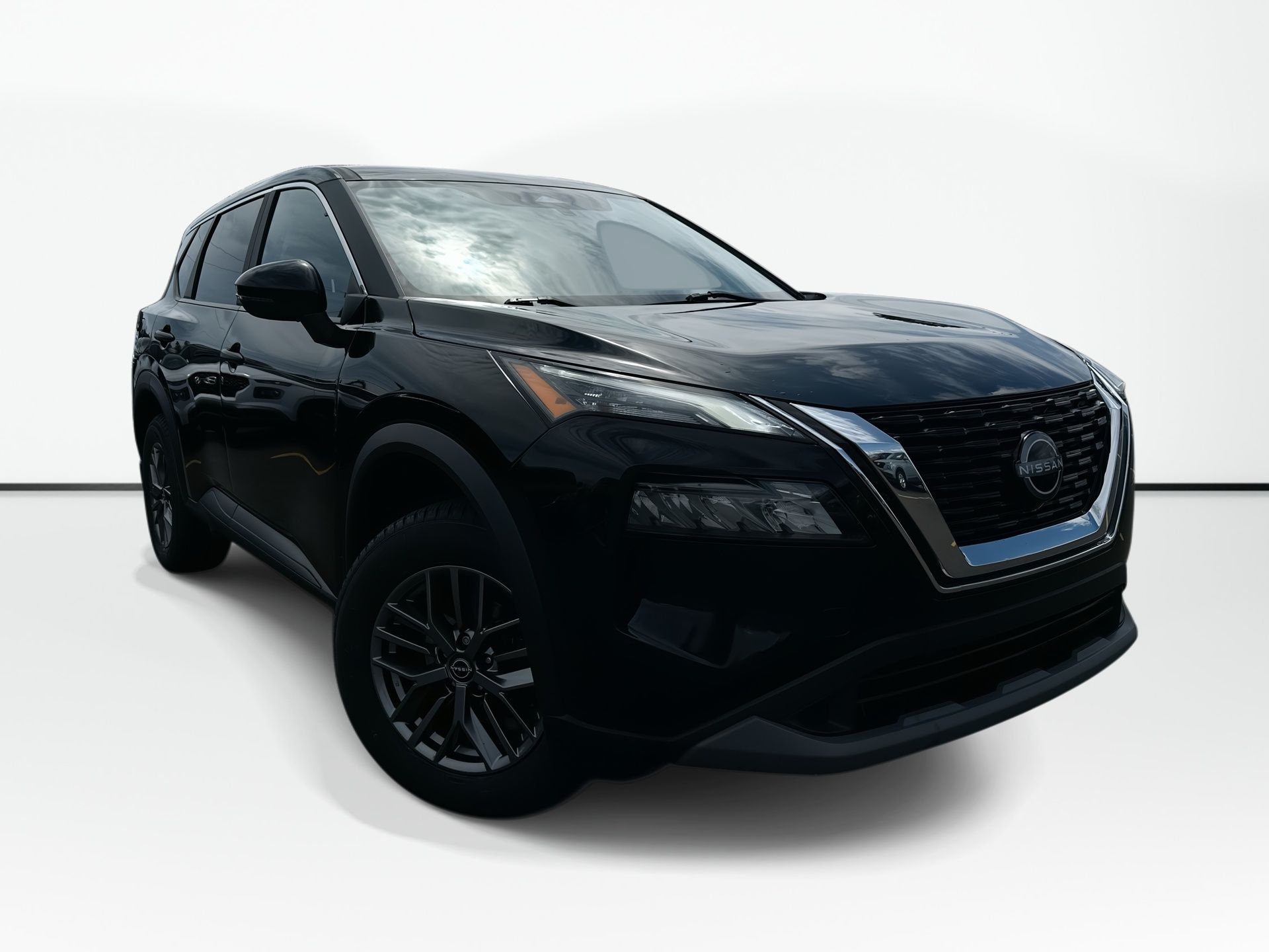 2023 Nissan Rogue S | Cam | HtdSeat | Bluetooth | Warranty to 2028