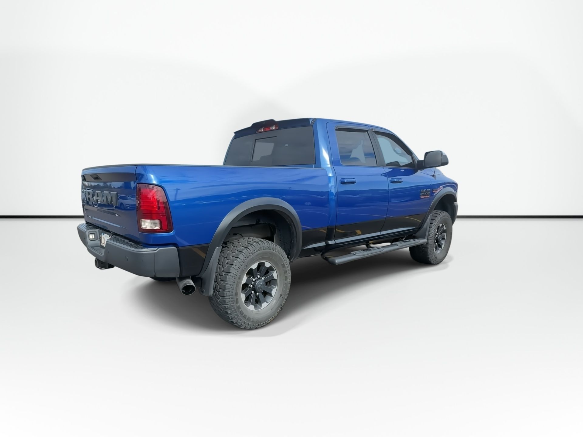 Photo 2017 Ram 2500 Power Wagon | Keyless | Cam | HtdWhl | Lthr | Roof #8