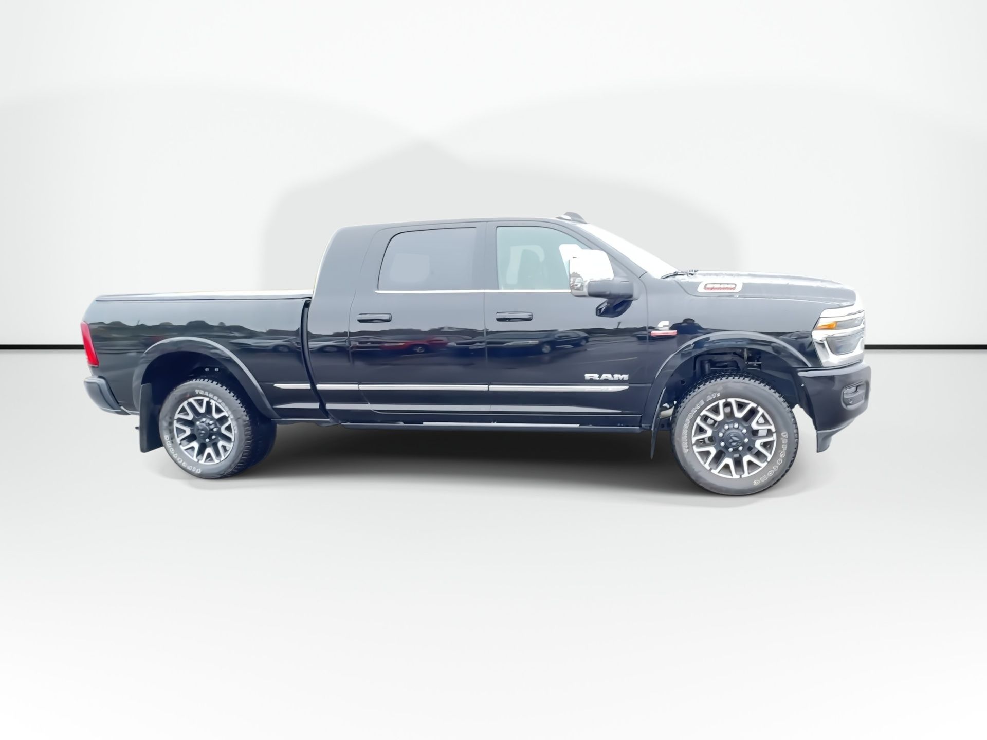 Photo 2026 Ram 2500 Limited | DIESEL | Lthr | Roof | Warranty to 2031 #6